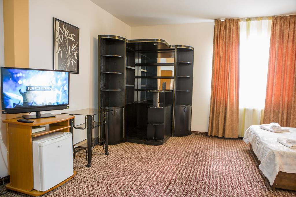 Hotel Darina Târgu-Mureş المظهر الخارجي الصورة