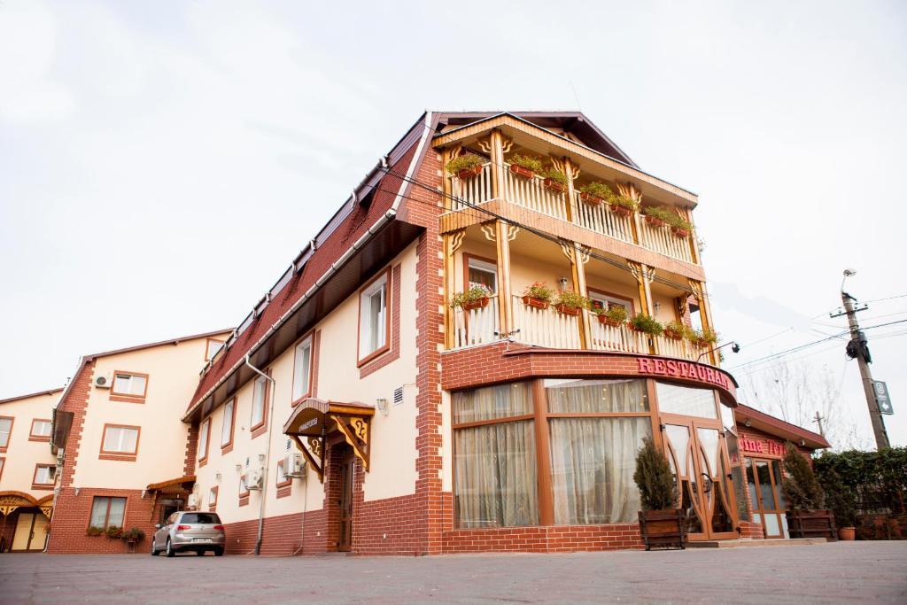 Hotel Darina Târgu-Mureş المظهر الخارجي الصورة