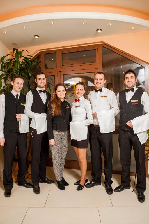 Hotel Darina Târgu-Mureş المظهر الخارجي الصورة